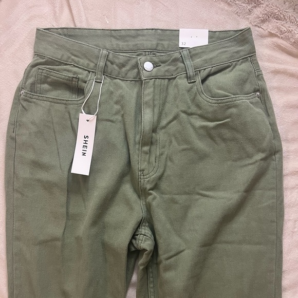 Shein Amy Green Jeans - Picture 2 of 5